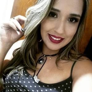 Meet your Posher, Fernanda